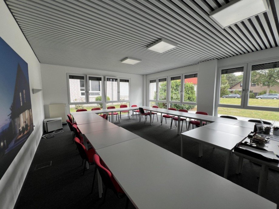 Konferenzraum 1 B�ro / Praxis Paderborn